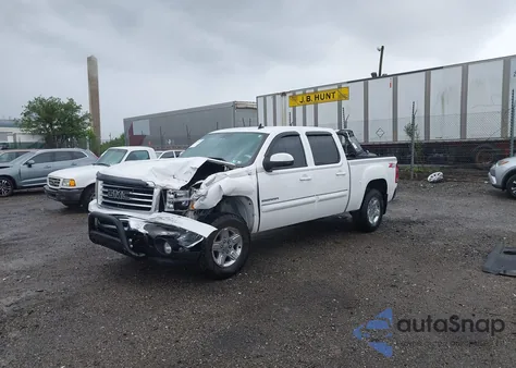 2010 GMC Sierra Slt z USA, uszkodzony, nr VIN 3GTRKWE33AG148664